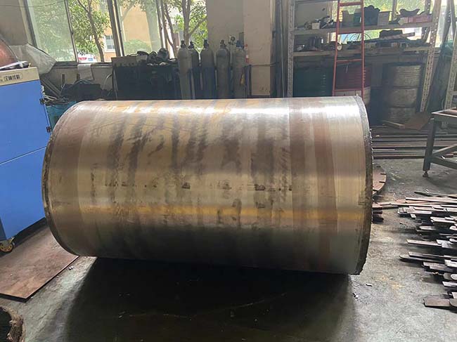 High Temperature Crucible Welding