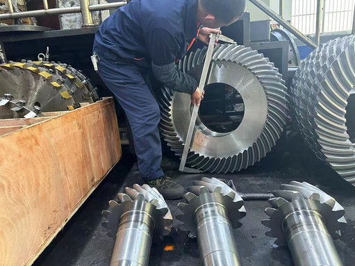 Petroleum Machinery Mixer Bevel Gear 4 Petroleum Machinery Mixer Bevel Gear 4